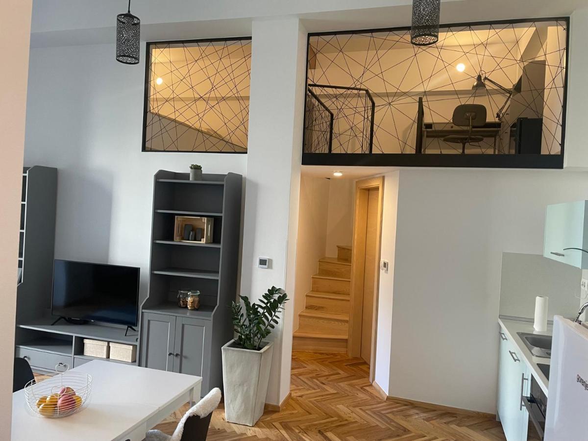 Casa Park Premium Free Parking Appartement Maribor Buitenkant foto